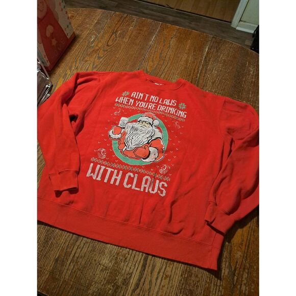 Three Layer Red Round Neck Long Sleeve Fleece Christmas Sweatshirt Large CR280 - Picture 1 of 3